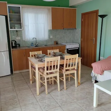 Calypso Two Bedroom Apartment Kandia Buitenkant foto